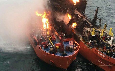 Потушены пожары на танкерах, горевших с января под Керчью