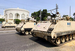 Армия Египта ведет крупную операцию против боевиков на Синае