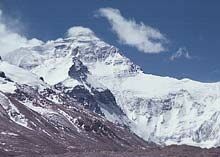 76-летний непалец покорил Эверест (РЕКОРД)
