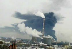 По факту пожара на заводе в Омске возбуждено уголовное дело