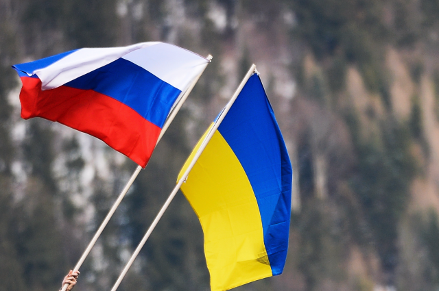 Отношения между Украиной и Москвой Зеленский вынесет на референдум
