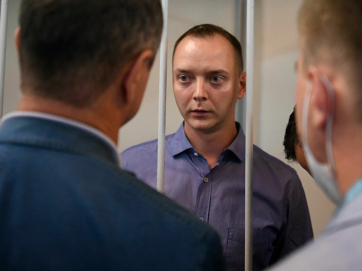 Адвокатов Сафронова хотят привлечь к ответственности за отказ не разглашать сведения