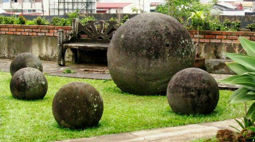 Таинственные каменные шары будет охранять ЮНЕСКО
