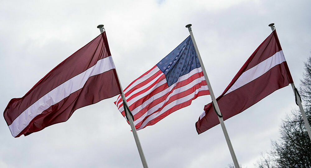Правительство Латвии возглавил гражданин США
