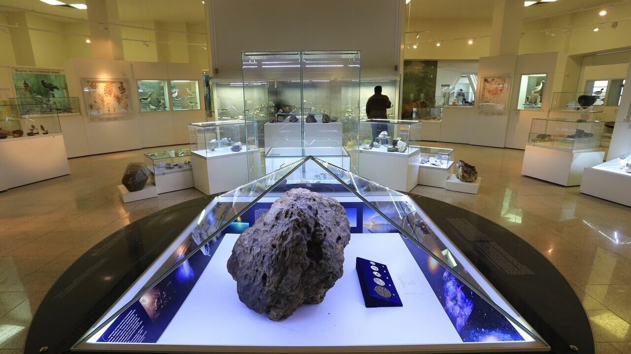 Что изменил в науке и сознании людей метеорит, упавший 10 лет назад у Челябинска