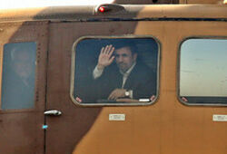 Вертолет с Ахмадинежадом экстренно сел на севере Ирана из-за аварии