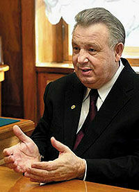 Сегодня исполняется 60 лет Виктору ИШАЕВУ, губернатору Хабаровского края