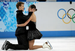 Пара Ильных и Кацалапова выиграла бронзу в танцах на льду в Сочи