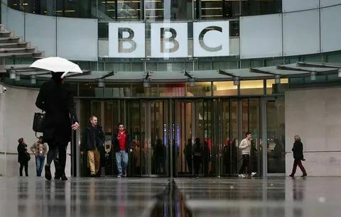 Журналист обвинил Би-би-си в том, что она скрывает связи Лондона с Москвой