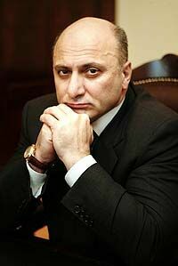 Президент Ассоциации чеченских общественных и культурных объединений Мавлит Бажаев: