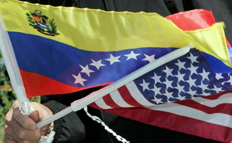 США после запрета импорта нефти из РФ просят Венесуэлу заместить поставки