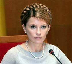Блок Тимошенко лидирует на выборах в Верховную раду