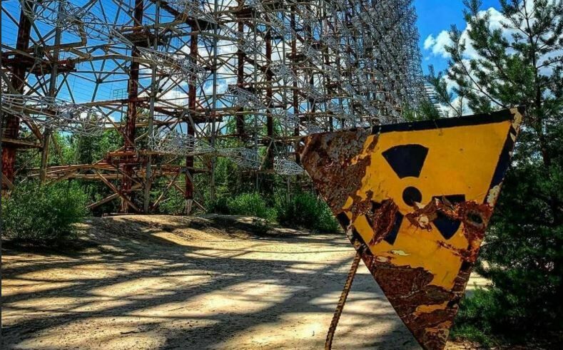 Украинские власти сообщили об увеличении радиации в зоне Чернобыльской АЭС