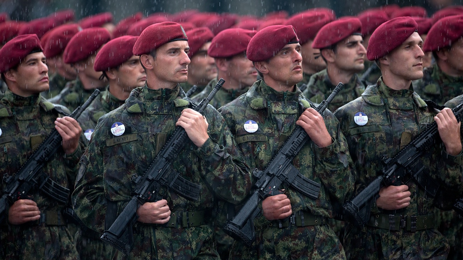 Президент Сербии привел армию в состояние готовности из-за ситуации в Косово