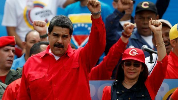 Николас Мадуро заявил, что горд введенными против него санкциями