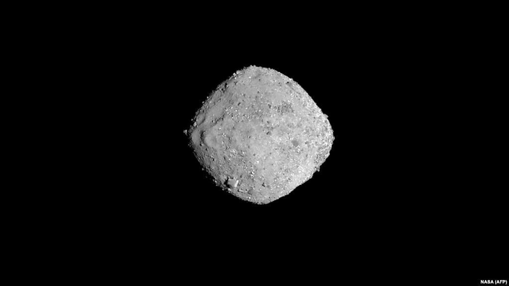 Зонд NASA вышел на орбиту астероида Бену