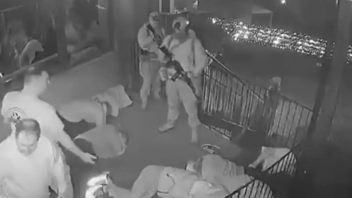 Бойцы ЧВК «Медведи» устроили стрельбу в крымском кафе и избили посетителей
