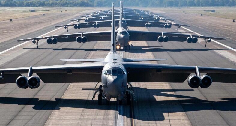 Ветераны меняют прописку: легендарные В-52 ВВС США переезжают в Австралию