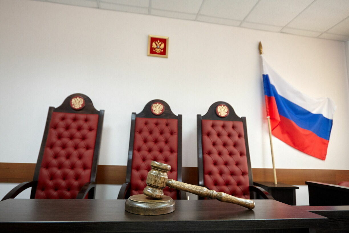 Российские суды станут рассматривать только срочные дела
