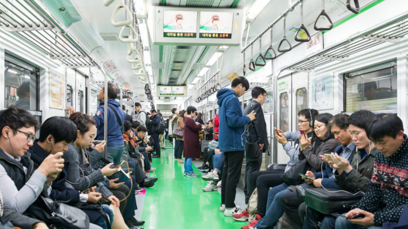 Детекторы по определению пола на основе ИИ опробуют в туалетах сеульского метро