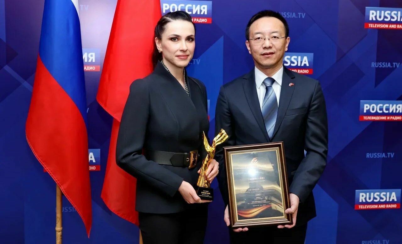 Российская журналистка получила международную награду за фильм "Опасный вирус-2"