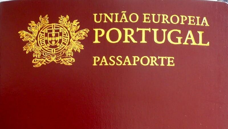 Португалия закрыла программу «золотых виз»