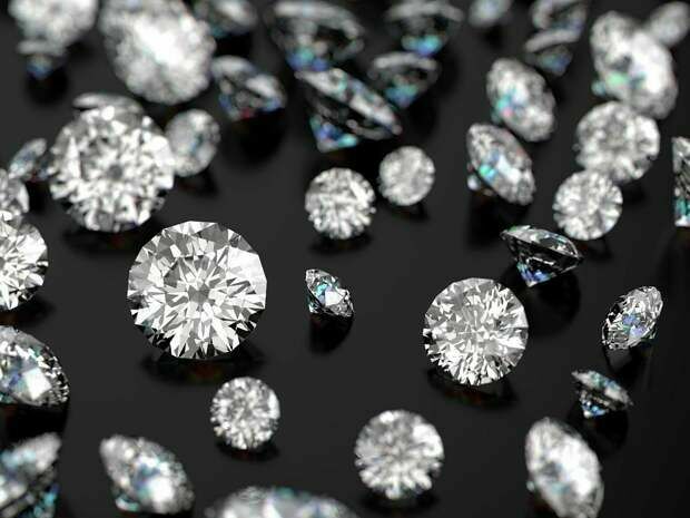 Компании сократили экспорт алмазов на основные мировые рынки