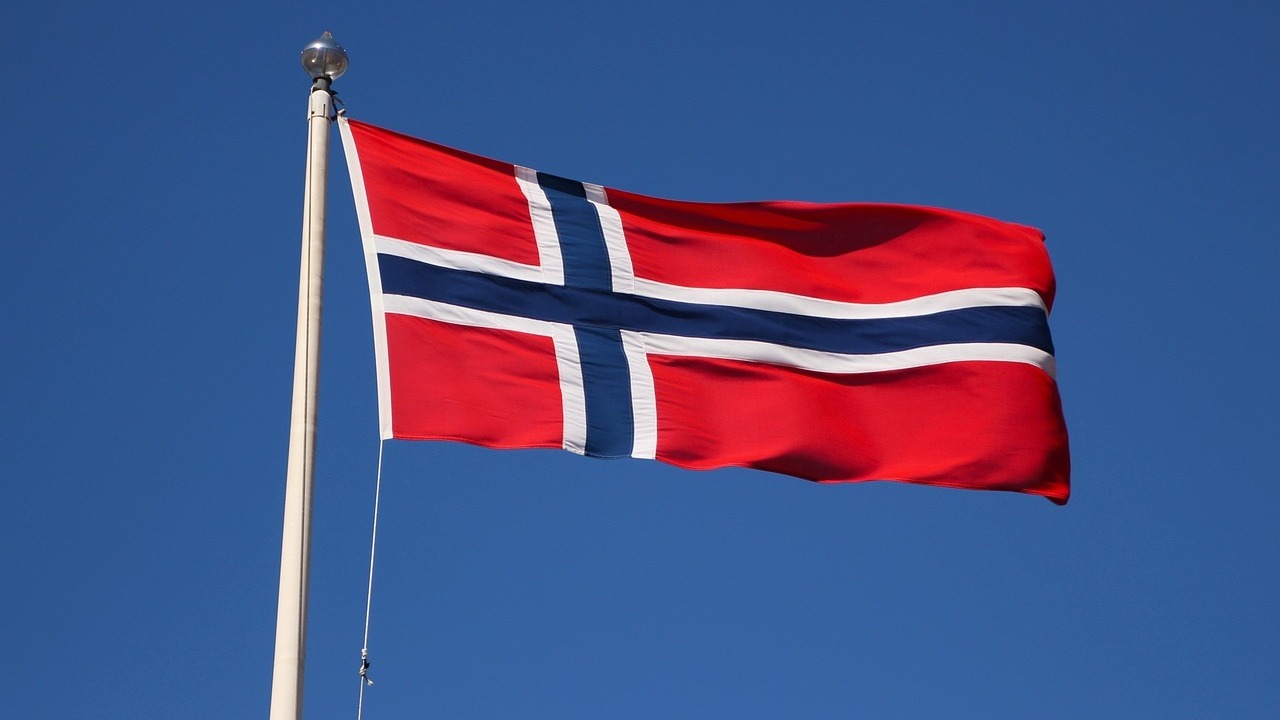 Недруг дня: Норвегия внесена в список недружественных стран