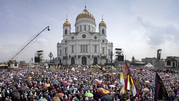 Мощи Николая Чудотворца в Москве в Храме Христа Спасителя