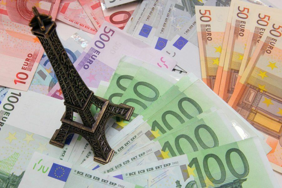 Во Франции инфляция ускорилась до рекордных 6,8%