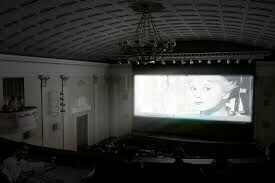 Кинотеатры в Москве 8 марта будут бесплатно показывать советские фильмы