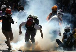 Власти Турции грозят послать армию против демонстрантов