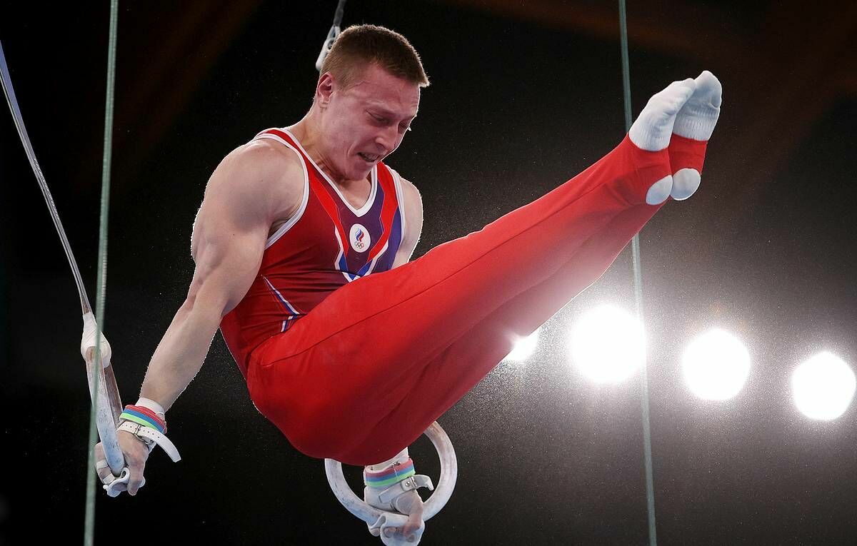 Гимнаст Аблязин завоевал серебро в опорном прыжке на Олимпиаде в Токио