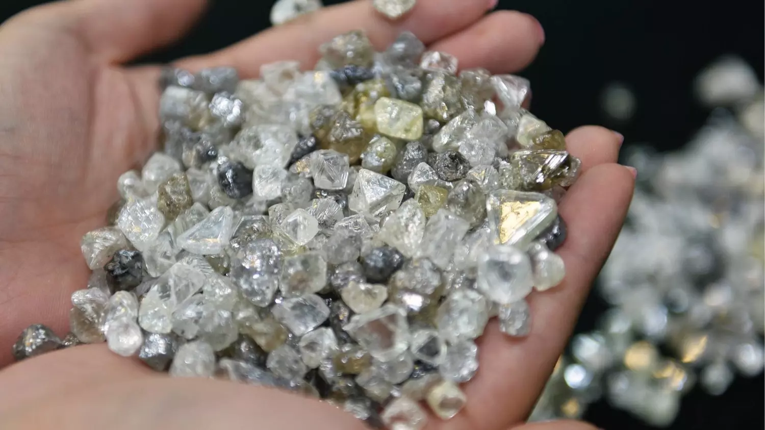Якутские алмазы могут попасть под санкции