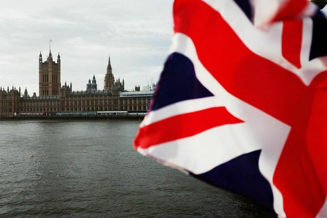Великобритания заморозила российские активы на 18 млрд фунтов