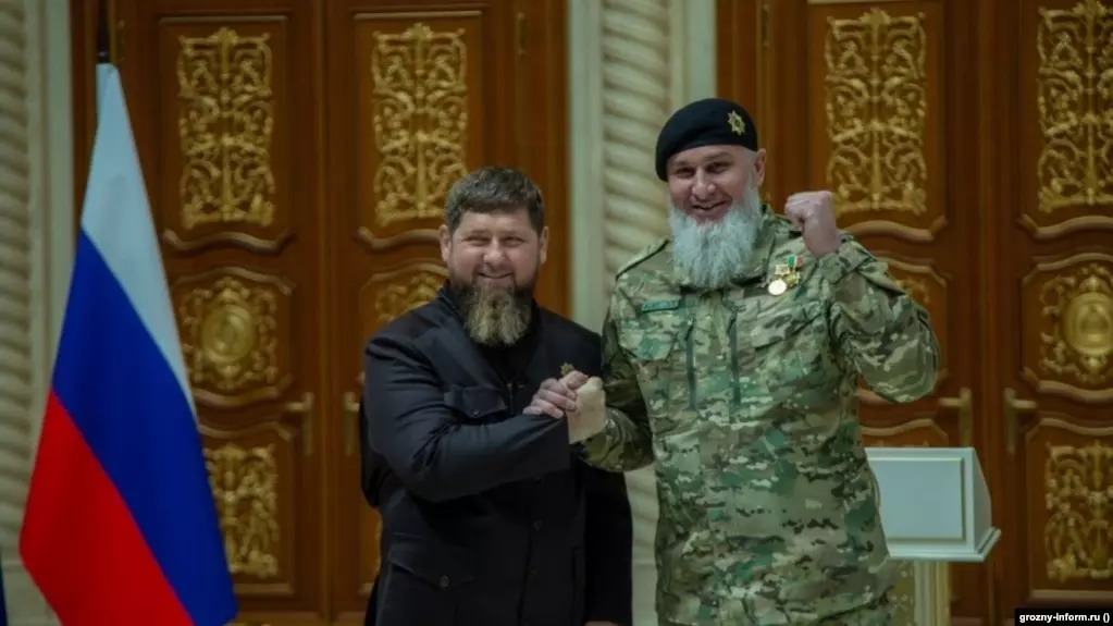 Борьба за символы: почему Рамзан Кадыров назвал батальон именем шейха Мансура