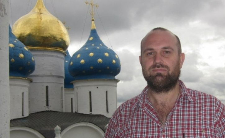«Медицина создана в помощь вере»: скорую помощь в Омске возглавил священник