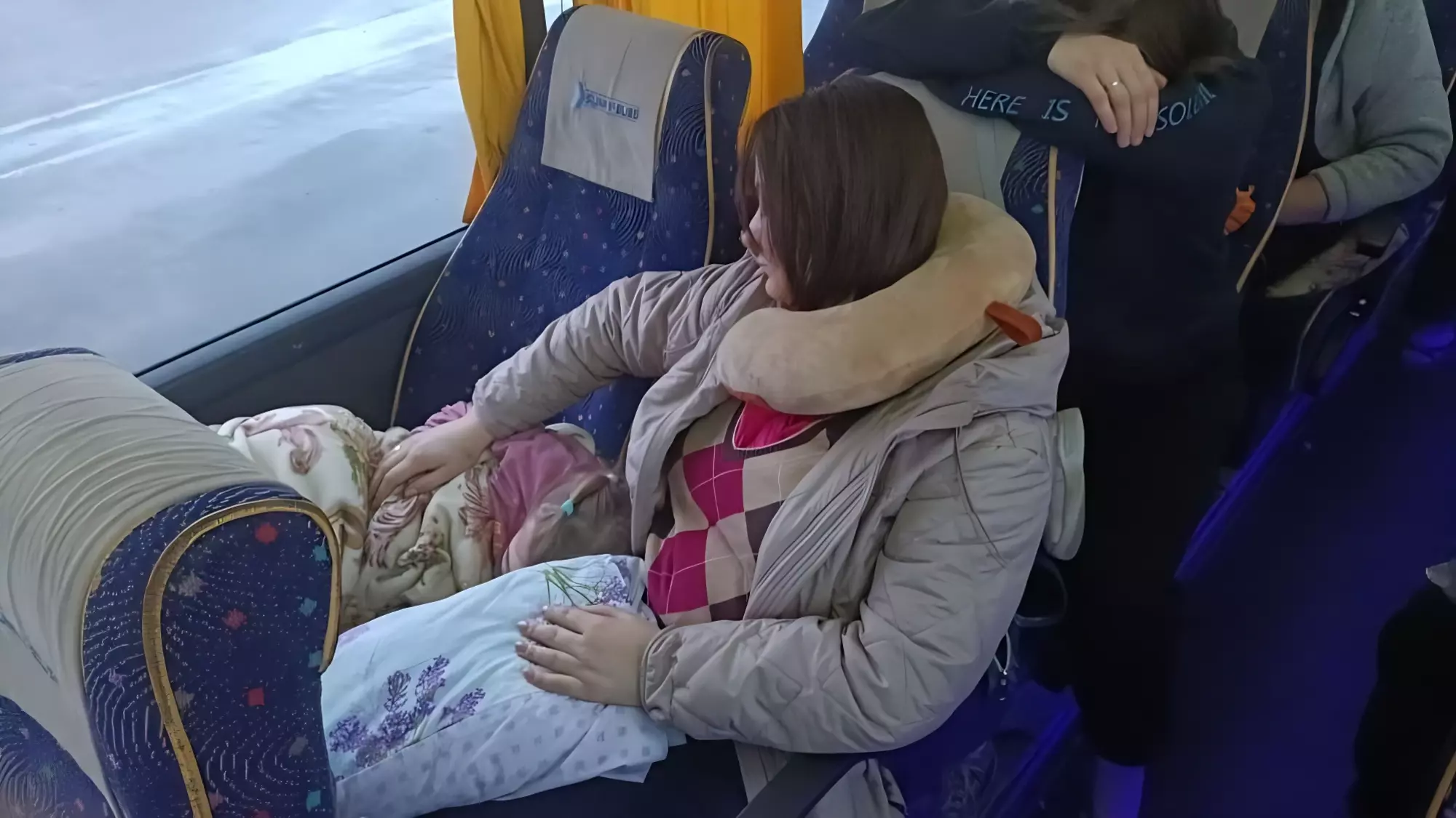 Польша и Литва отказались пропустить автобус с детьми из молдавского хора