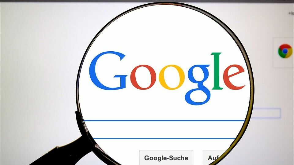 Google грозит штраф до 4 млн рублей за отказ удалять запрещенные данные