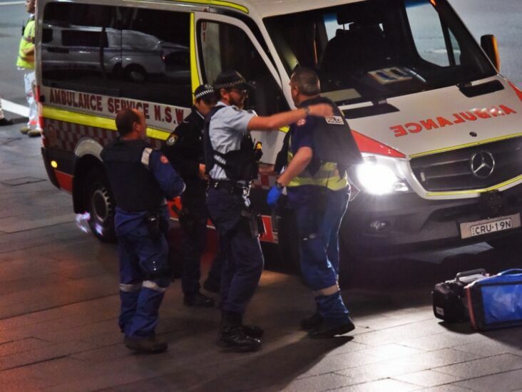Полиция застрелила террориста, захватившего заложников в кафе в Сиднее