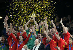 Viva Испания! «Красная фурия» стала чемпионом мира (ВИДЕО)