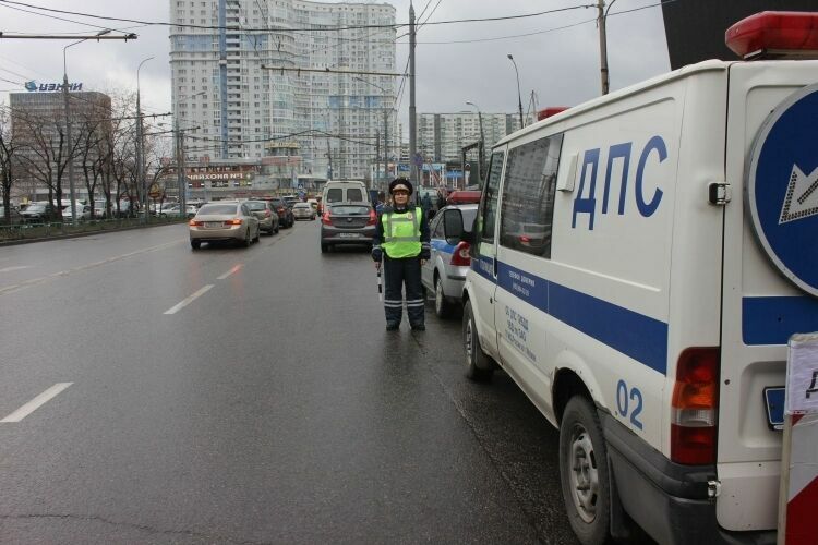 В Москве ограничат движение автотранспорта из-за новогодних мероприятий