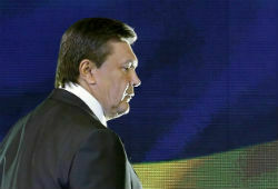 Янукович заявил, что уважает выбор народа и призвал прекратить кровопролитие