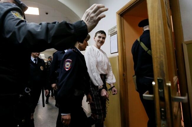 Надежду Савченко доставят в СИЗО Новочеркасска