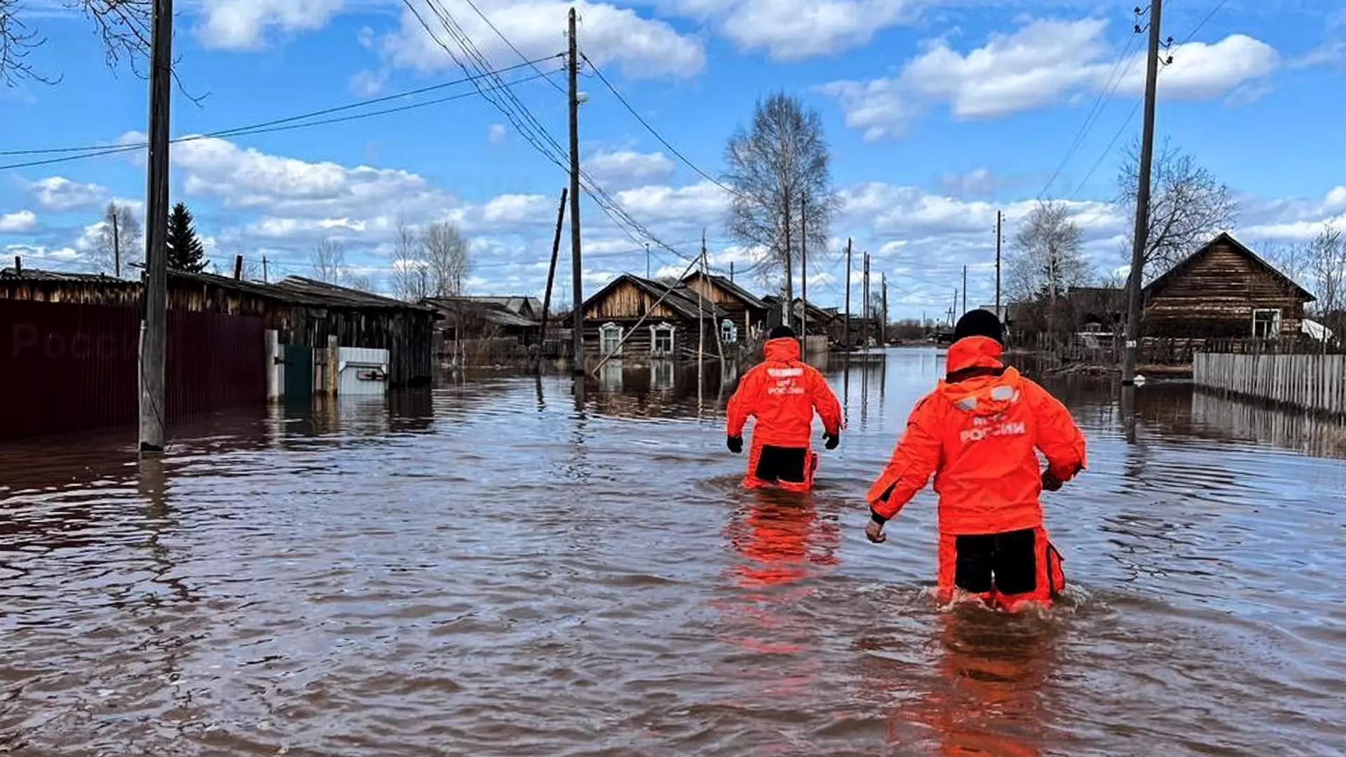 Россия уходит под воду: паводки захватывают новые территории