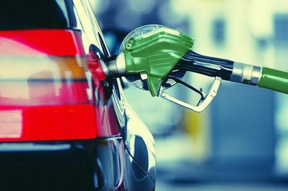 Кабмин рассматривает еще одну меру для сдерживания цен на бензин