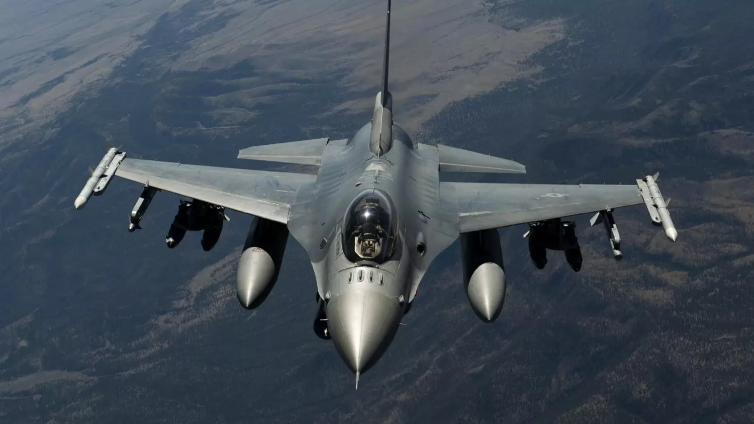 МИД РФ: отправка истребителей F-16 на Украину не изменит ход боевых действий на территории этой страны, но кратно увеличит риск военного конфликта между странами НАТО и Россией