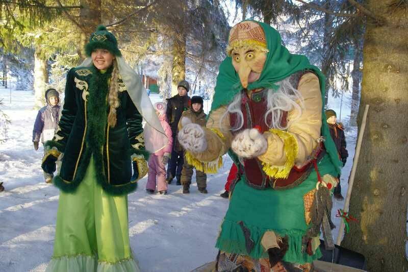 Самые популярные Деды Морозы живут в Великом Устюге, Яна Кырлай и Олонце