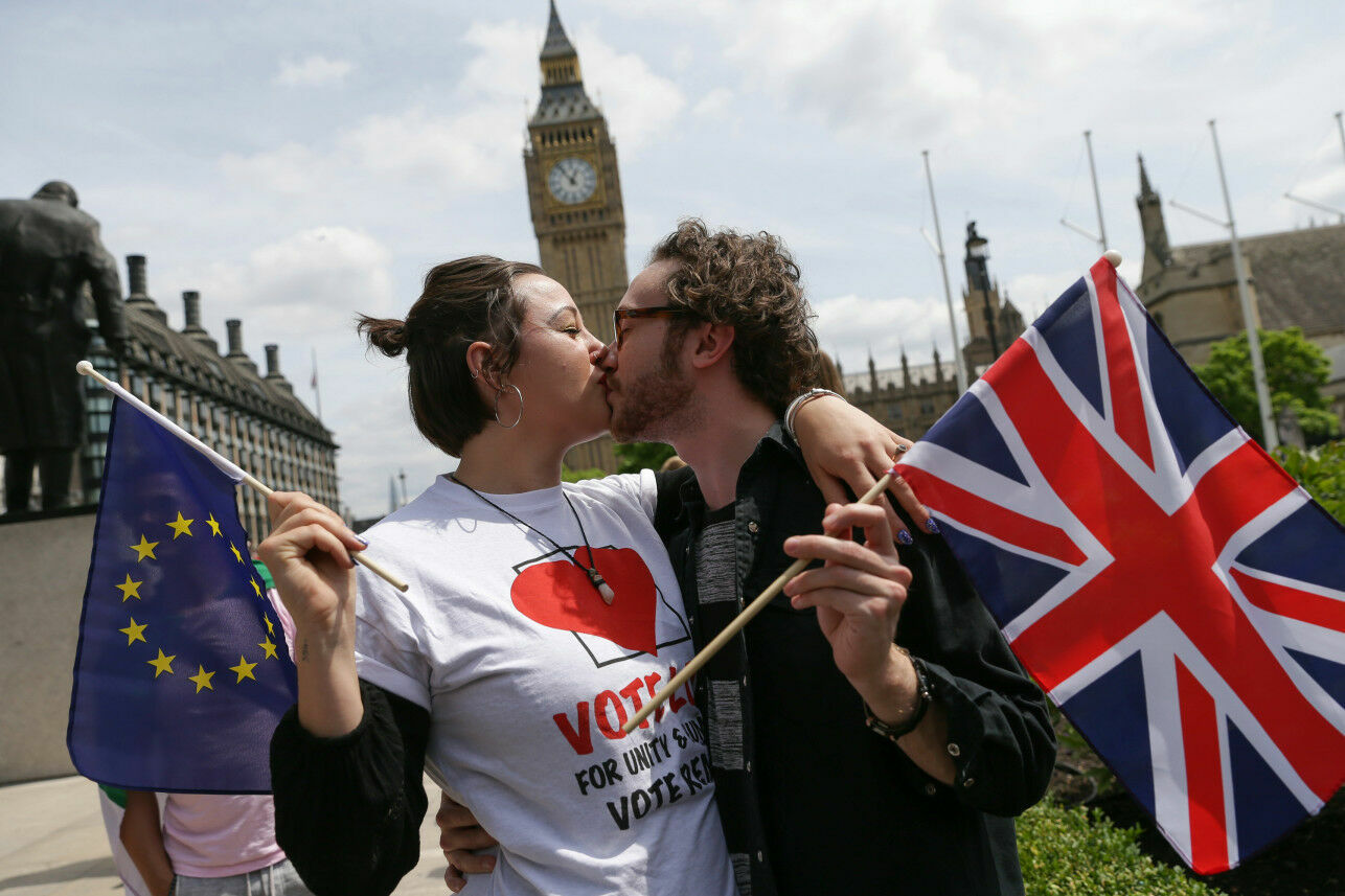 Парадоксы массового сознания: в Европе Британию не любит никто, зато она любит всех