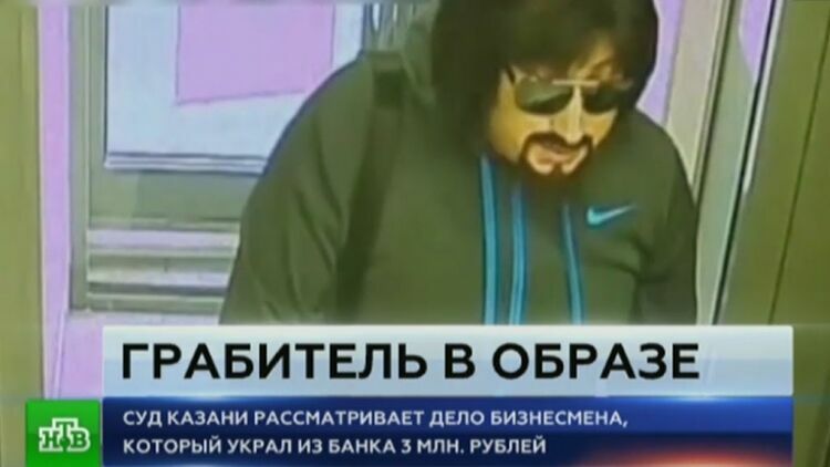 Преступник грабил банки в Казани в образе известного певца Стаса Михайлова